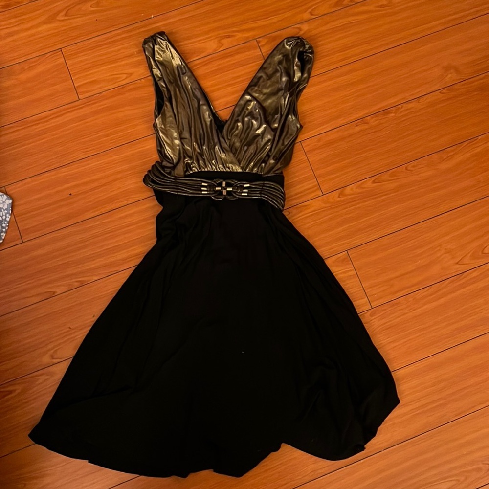 Gold dress with belt size 4